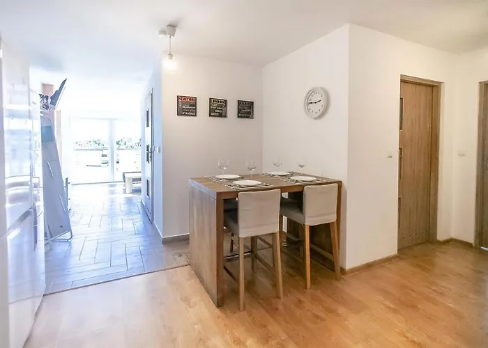 Nw Pokoje Auberge de jeunesse